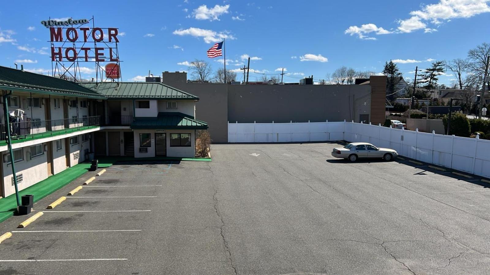 Winslow Motel Lyndhurst Exterior photo